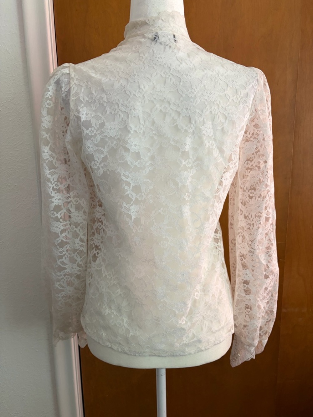 Alice Stuart Vintage Lace Victorian Style Blouse Ivory Size 8 - Picture 2 of 3